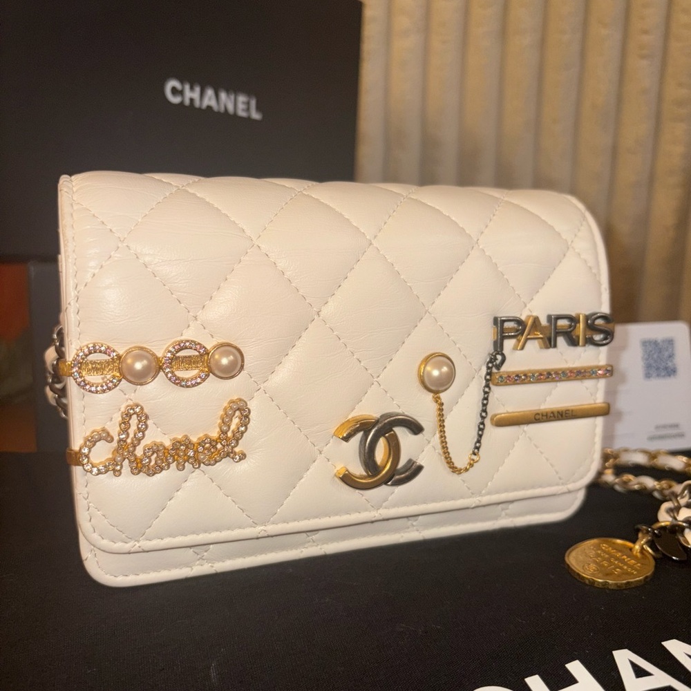Chanel Paris Coco Runway Wallet On Chain White Lambskin WOC Full Set - Picture 3 of 14